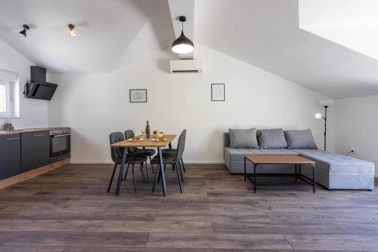 Luxury Apartments Lovorka 3&4***/**** Selce Exteriör bild